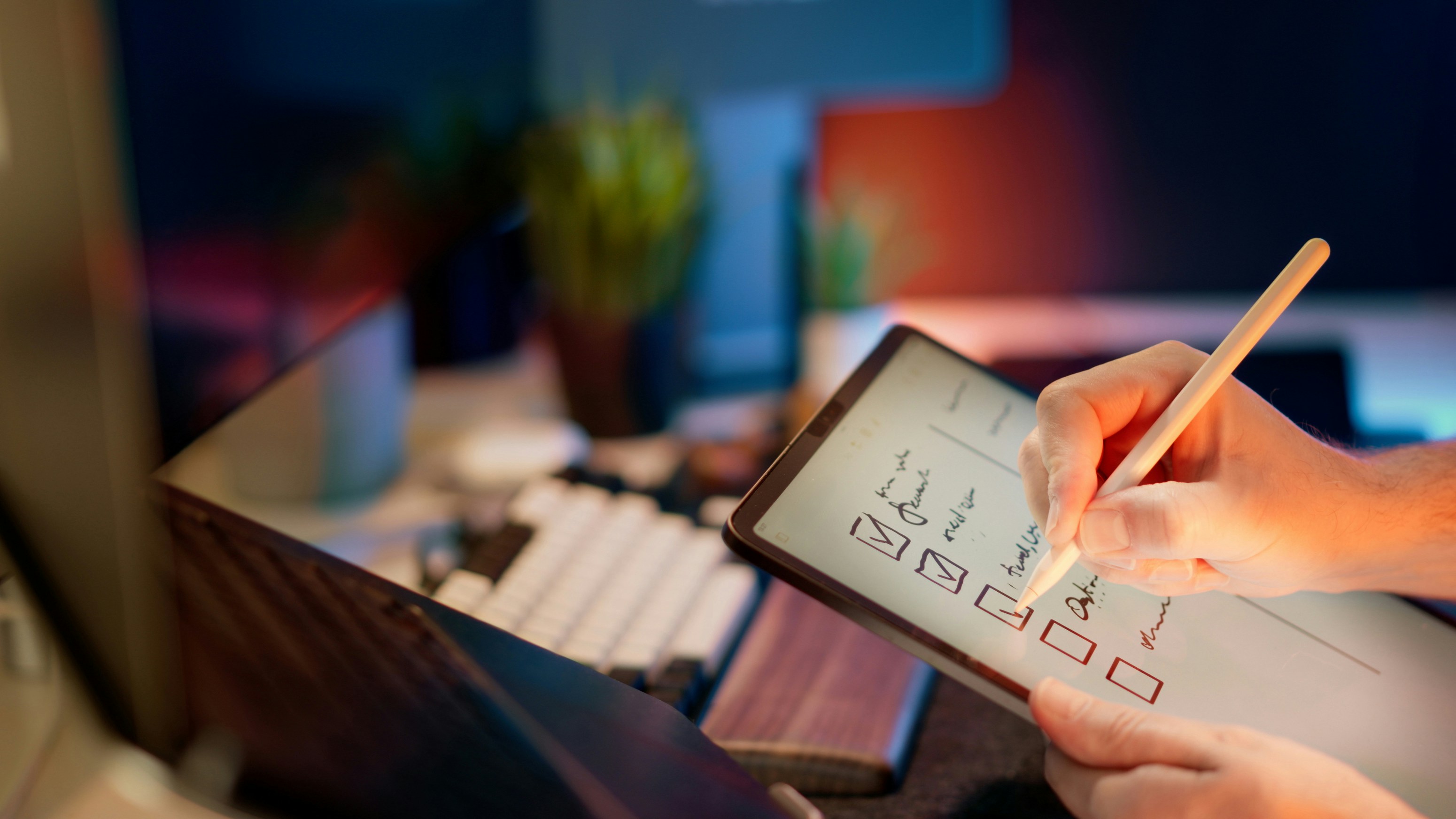 Business owner holding a tablet with a digital checklist to review cash flow before applying for a business loan